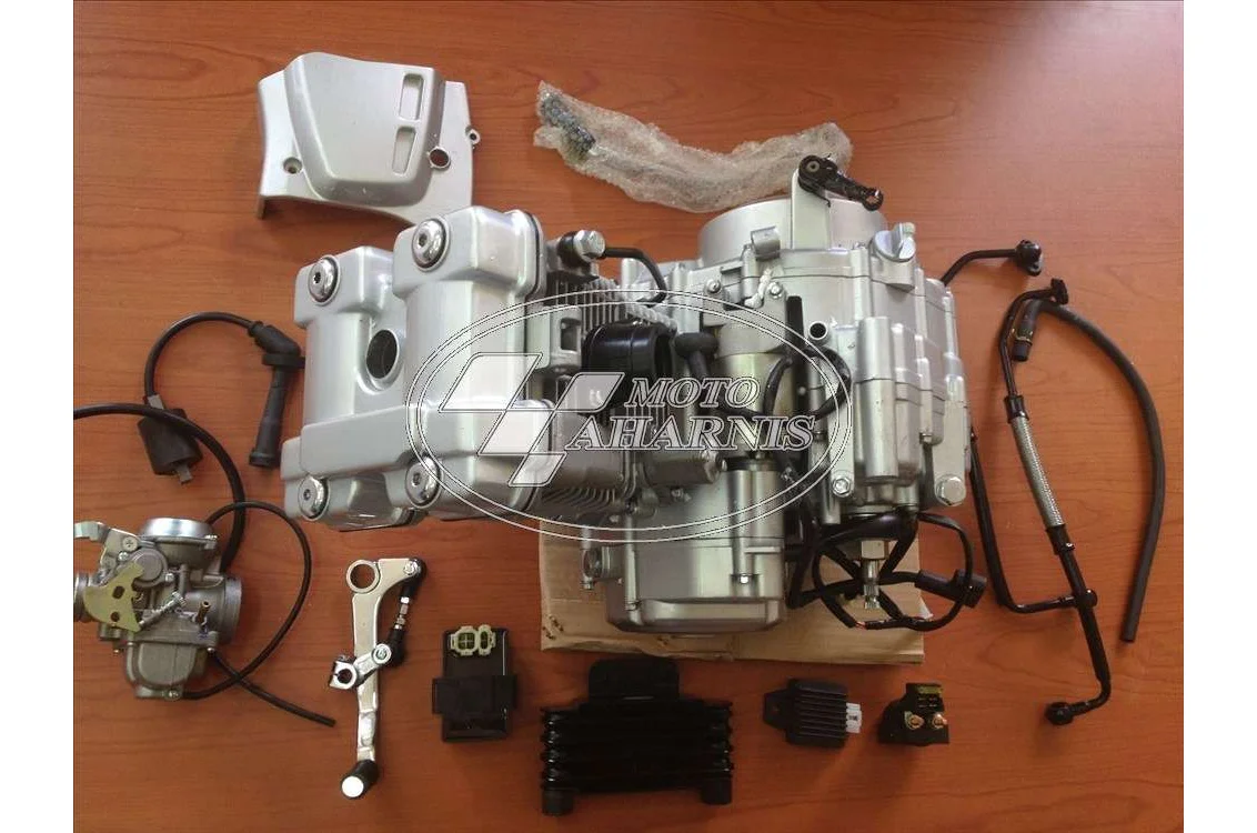 ΜΟΤΕΡ SUZUKI FX125 ΜΕ ΌΛΑ ΤΑ ΠΑΡΕΛΚΟΜΕΝΑ